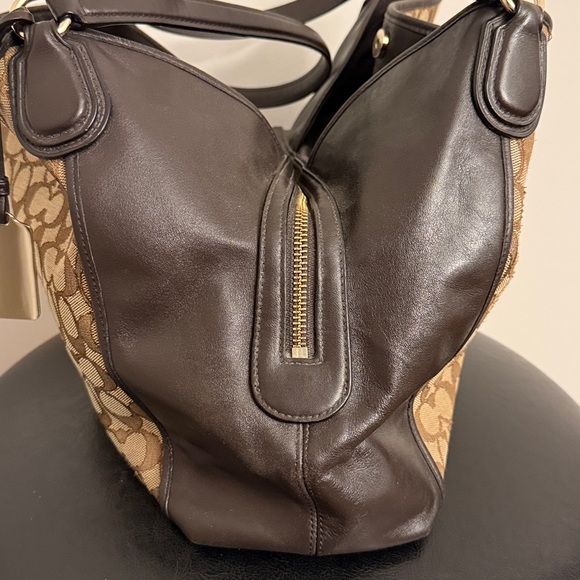 COACH Edie Brown Jacquard Bag.  EUC! - Picture 8 of 13